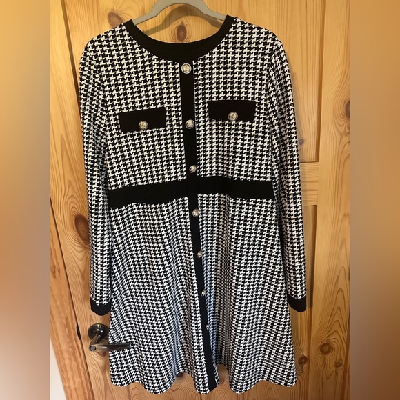SHEIN Black and White A-Line Long Sleeve Dress Size XL - Picture 3 of 10